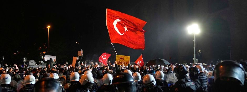 Mehrere Journalisten in der Türkei verhaftet