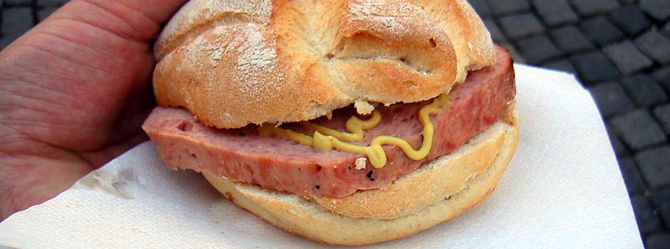 Mann klaut Fleischkäse-Brötchen in Binger Supermarkt