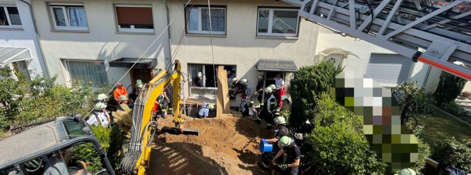 Arbeiter verschüttet: Spektakuläre Rettung in Mombach