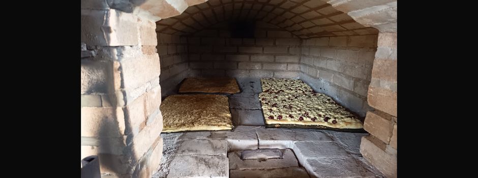 Kuchen aus dem Buschbackofen 