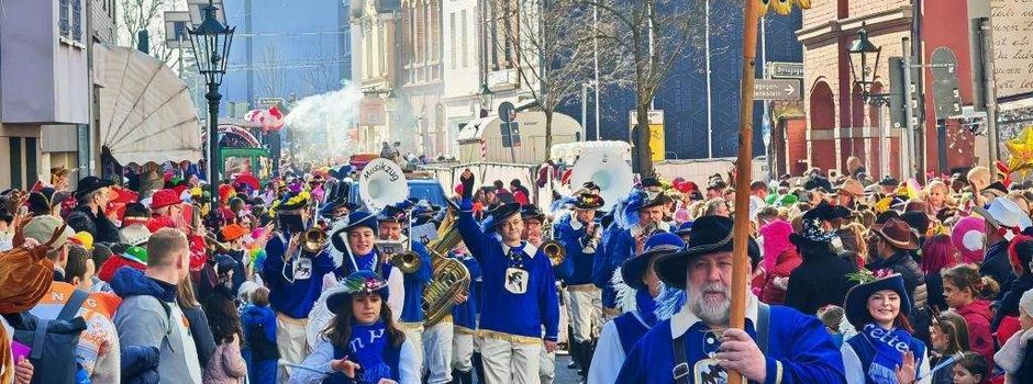 Hirschauer  Musikzug Rosenmontag zum 47. Mal in Düsseldorf 