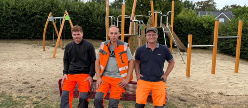 Neue Spielgeräte auf Spielplatz an der Dahlenmühle