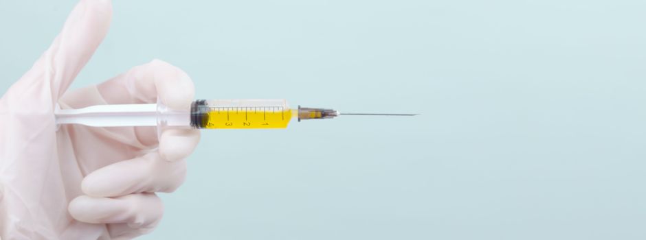 Mehr Nebenwirkungen? Was ihr über die Booster-Impfung wissen solltet