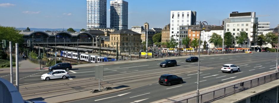 Alicenbrücke in Mainz bekommt Pop-up-Fahrradspur