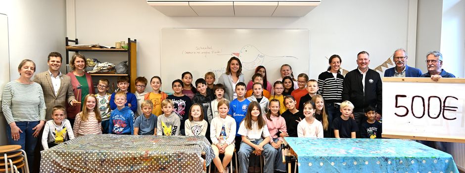 Schülerinnen und Schüler der Grundschule Lotte „erbasteln“ 655 €