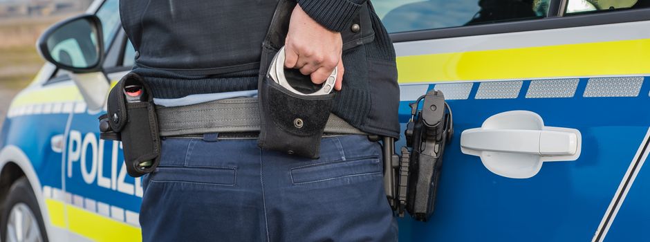 Aggressiver Mann muss fixiert werden – Einsatz am Bahnhof in Soltau