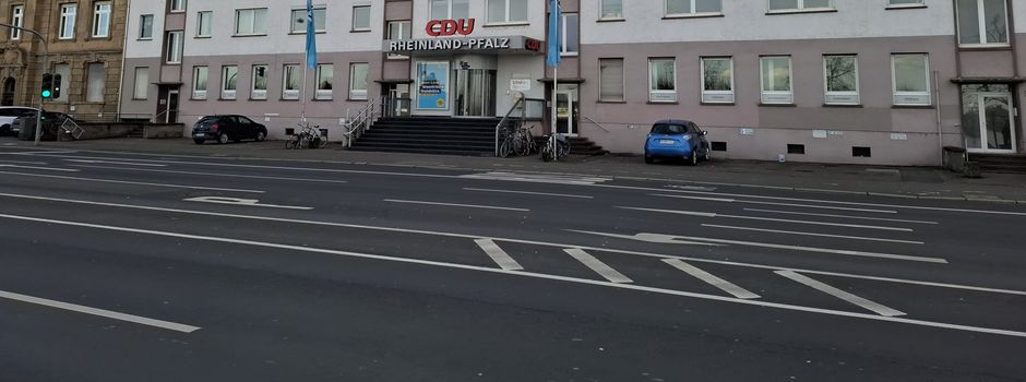 Baustelle auf Mainzer Rheinallee: Fahrspur wird gesperrt