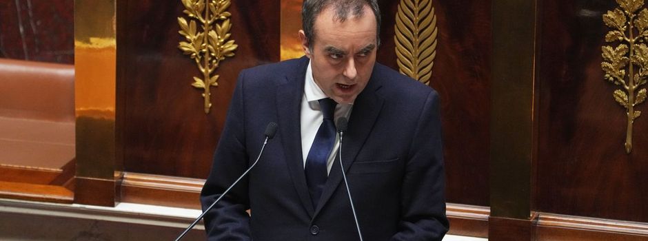 Frankreichs Premier setzt umstrittene Rentenreform aus