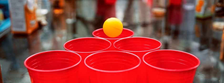 Zielsicherheit und Teamgeist: Kerbejugend Uelversheim lädt zum Beer Pong Turnier