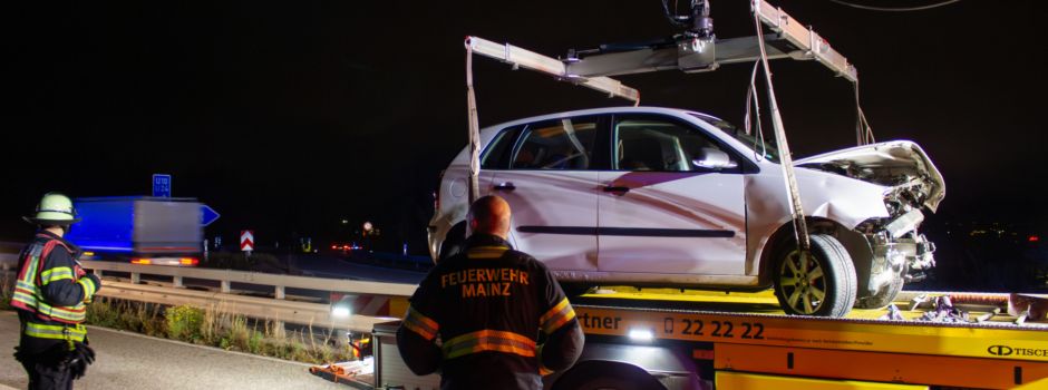 Vollsperrung nach Unfall auf A60 bei Mainz