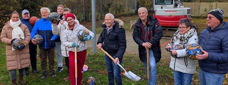 Dribbeln unterm Weihnachtsbaum: Neuer Basketball-Platz am Hundeplatz entsteht