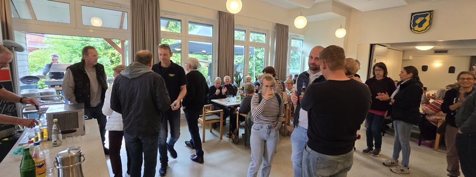 Frühschoppen der Twedter Wehr erhielt großen Zuspruch