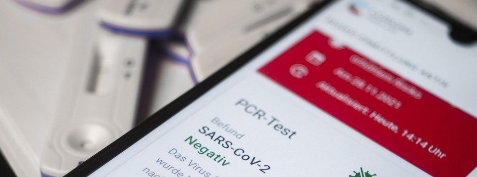 Steigende Inzidenzen: Können die Labore noch genügend PCR-Tests auswerten?