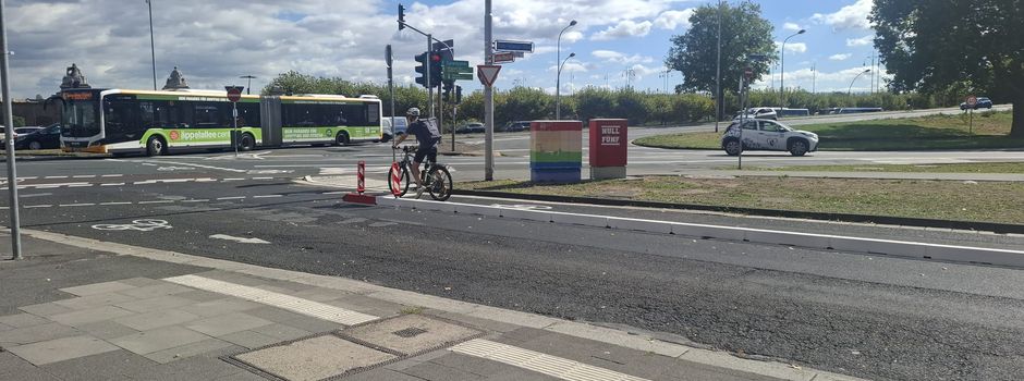 Stadt Mainz reagiert auf Kritik an neuen Radfahr-Protektoren in der Großen Bleiche