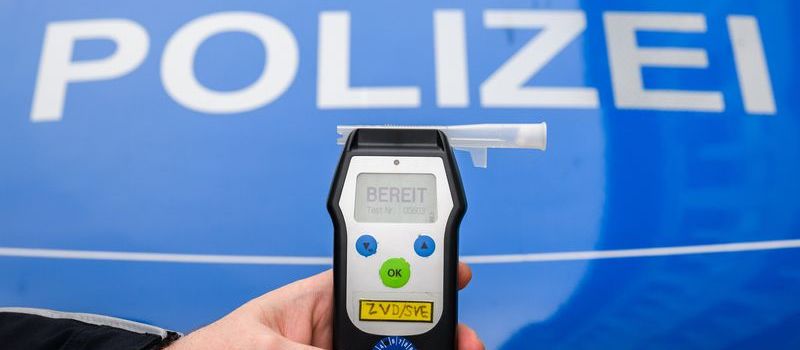 Dreister Verkehrssünder im Westerwald: Betrunken, ohne Führerschein und unter Drogen