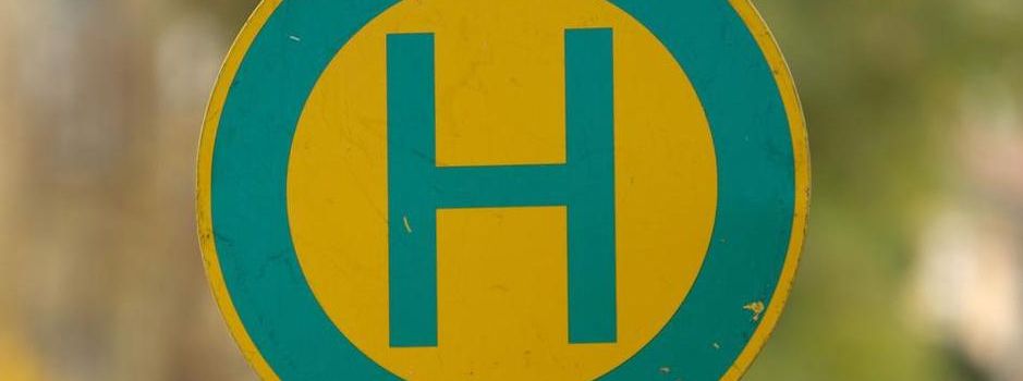Arbeiten an Bushaltestelle Schäferstrasse in Uckendorf