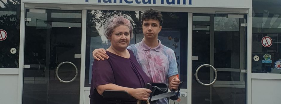 Krebskranke Mutter will letzten Ausflug mit ihrem Sohn machen