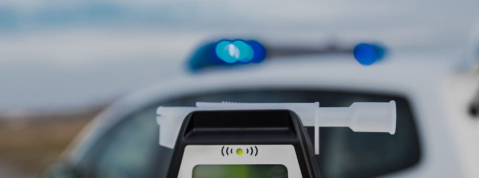 Betrunkener flüchtet nach Unfall