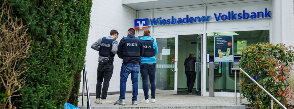 Bankfiliale in Wiesbaden-Nordenstadt überfallen: Täter flüchtet auf Klapprad