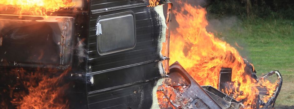 Wohnmobil in Flammen