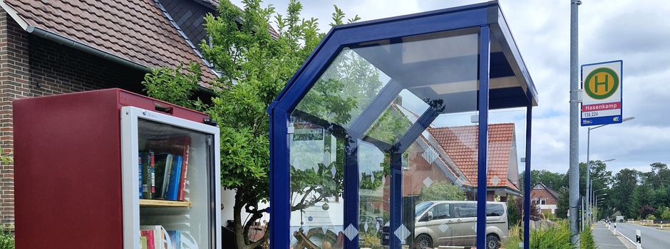 Neuigkeiten aus Halen – der Niederseester Weg wird durch ein neues Buswartehäuschen und einen Bücherschrank bereichert.