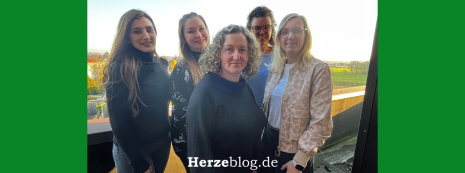 Internationaler Frauenabend in Herzebrock-Clarholz mit Buffet, Gesprächen und Musik am 4. April