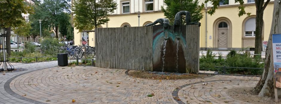 E-Scooter-Fahrer jagt Portemonnaie-Dieb in Mainz