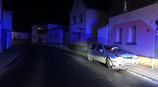 Zwei Unfälle in Eich - ein Fahrer unter Alkoholeinfluss