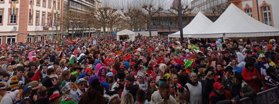 Weiberfastnacht in Mainz: Polizei zieht Zwischenbilanz