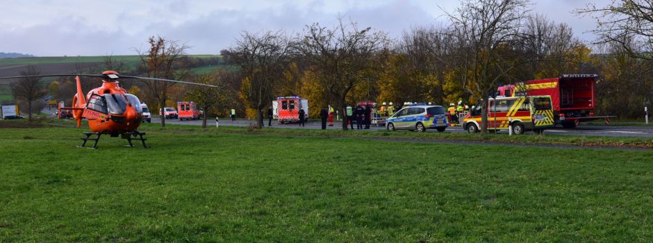 Nach Unfall: Mehrere Personen schwer verletzt