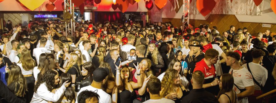 14. Halloween-Party des Mondorfer Junggesellenvereins (mit Fotogalerie)