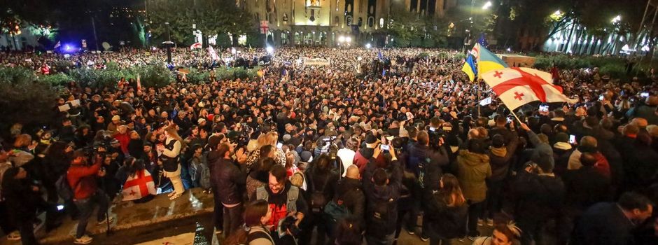 Wahlbetrug? Proteste in Georgien - Zurückhaltung im Westen