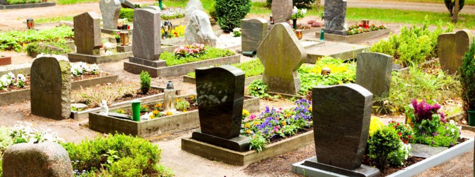 Müllentsorgung auf den Friedhöfen.