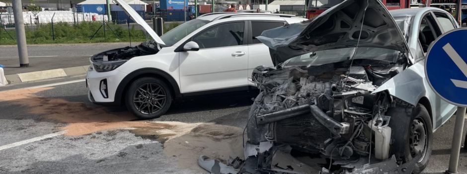 Schwerer Unfall auf B9 bei Worms