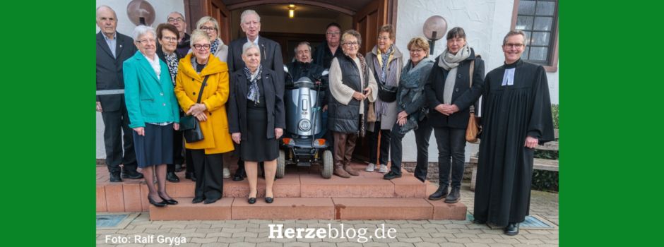14 Jubel-Konfirmation in der Kreuzkirche Herzebrock – Ein Fest der Erinnerung und des Glaubens