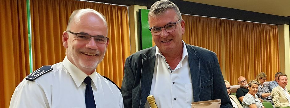 Freiwillige Feuerwehr Niederkassel: Stadtbrandinspektor Dirk Zimmermann verabschiedet