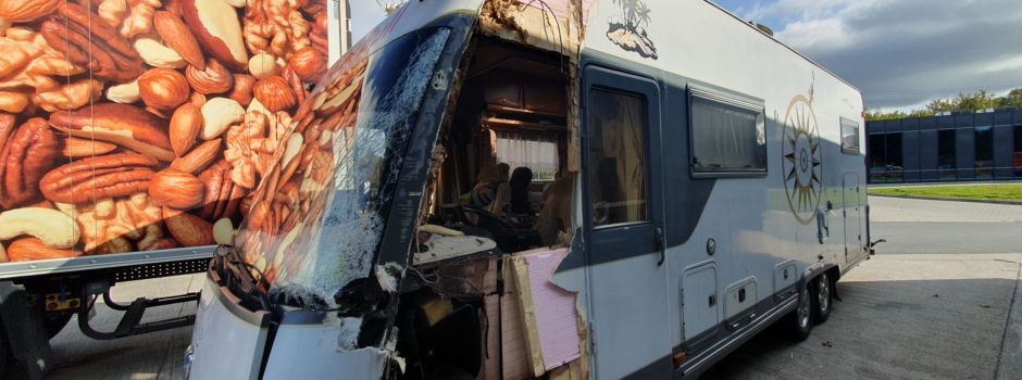 Flucht nach schwerem Unfall auf A3