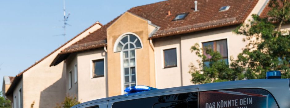 Sturz aus Fenster im 3. Stock: 13-Jähriger in Wiesbaden schwer verletzt