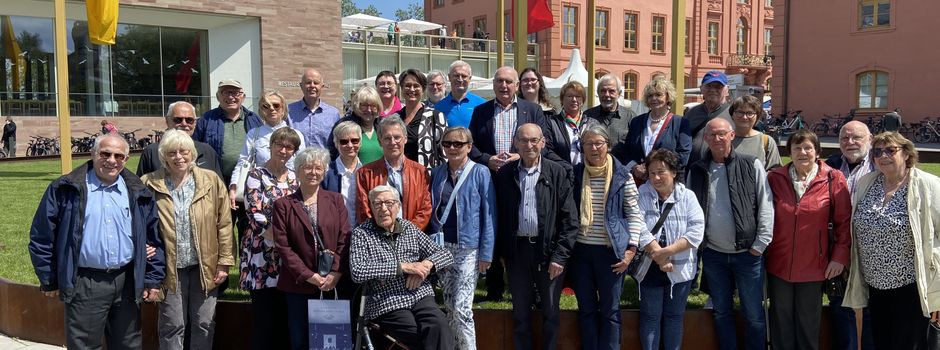 Geschichtsverein Nierstein: Besuch im Landtag am Verfassungsfest
