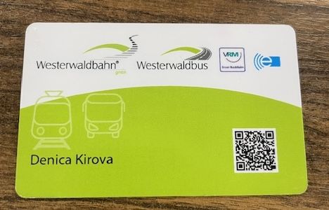 Wer kennt Denica Kirova