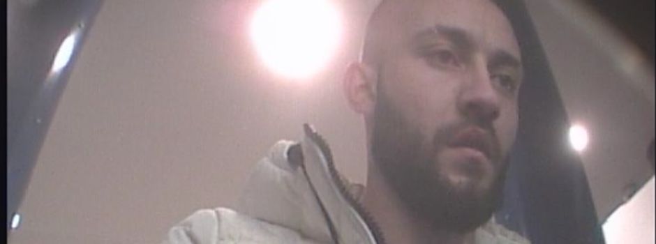 Öffentliche Fahndung: Betrüger bringt Frau um fünfstelligen Betrag