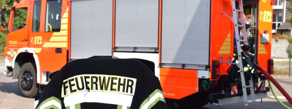 Nächtlicher Brandeinsatz in Herzebrocker Industriebetrieb