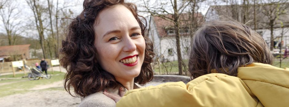 Kind ohne Vater: Doku begleitet Wiesbadenerin