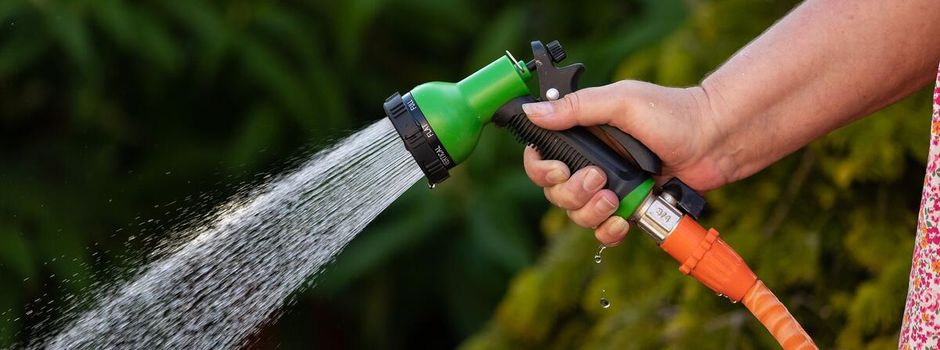 Zählerstand Gartenwasseruhr melden!