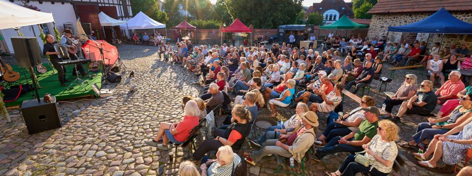 The Aberlour's am 1. August auf dem Burghof Wesenberg