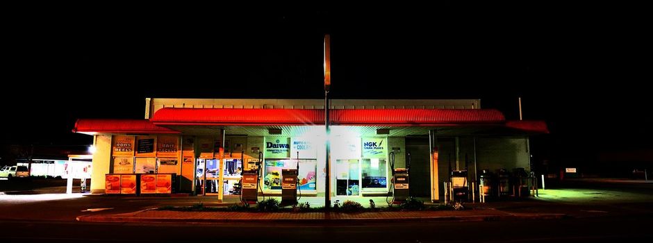 Mann überfällt Tankstelle in Worms mit Messer – und entschuldigt sich dabei