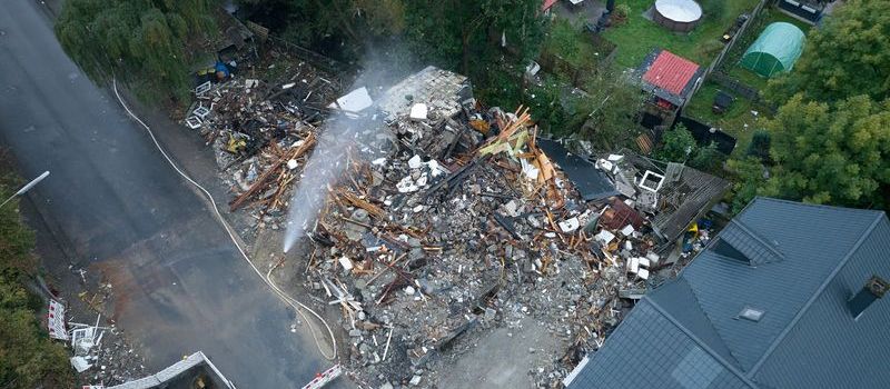 Acht Verletzte bei Explosion in Daaden: 15-Jähriger schwer verletzt