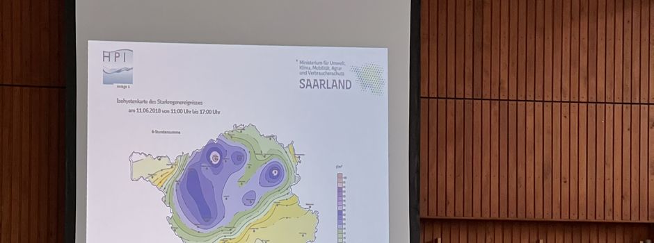 Informationsabend zum Hochwasserschutzkonzept und Starkregenvorsorge in der Niedtalhalle