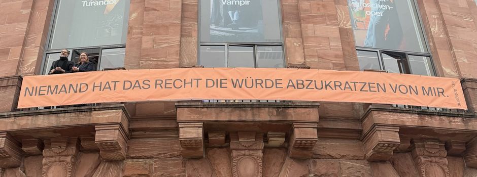 Staatstheater Mainz setzt Zeichen gegen Gewalt an Frauen