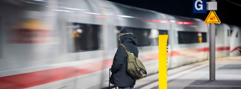 Deutsche Bahn in Schieflage - Konzern muss sparen